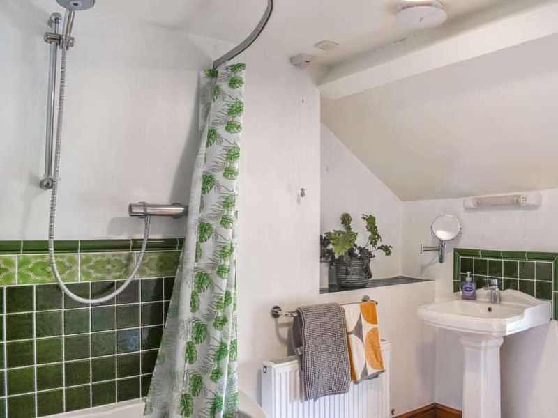 Bathroom- click for photo gallery